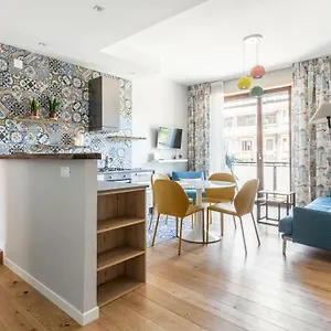  Apartment Bellevue Italy